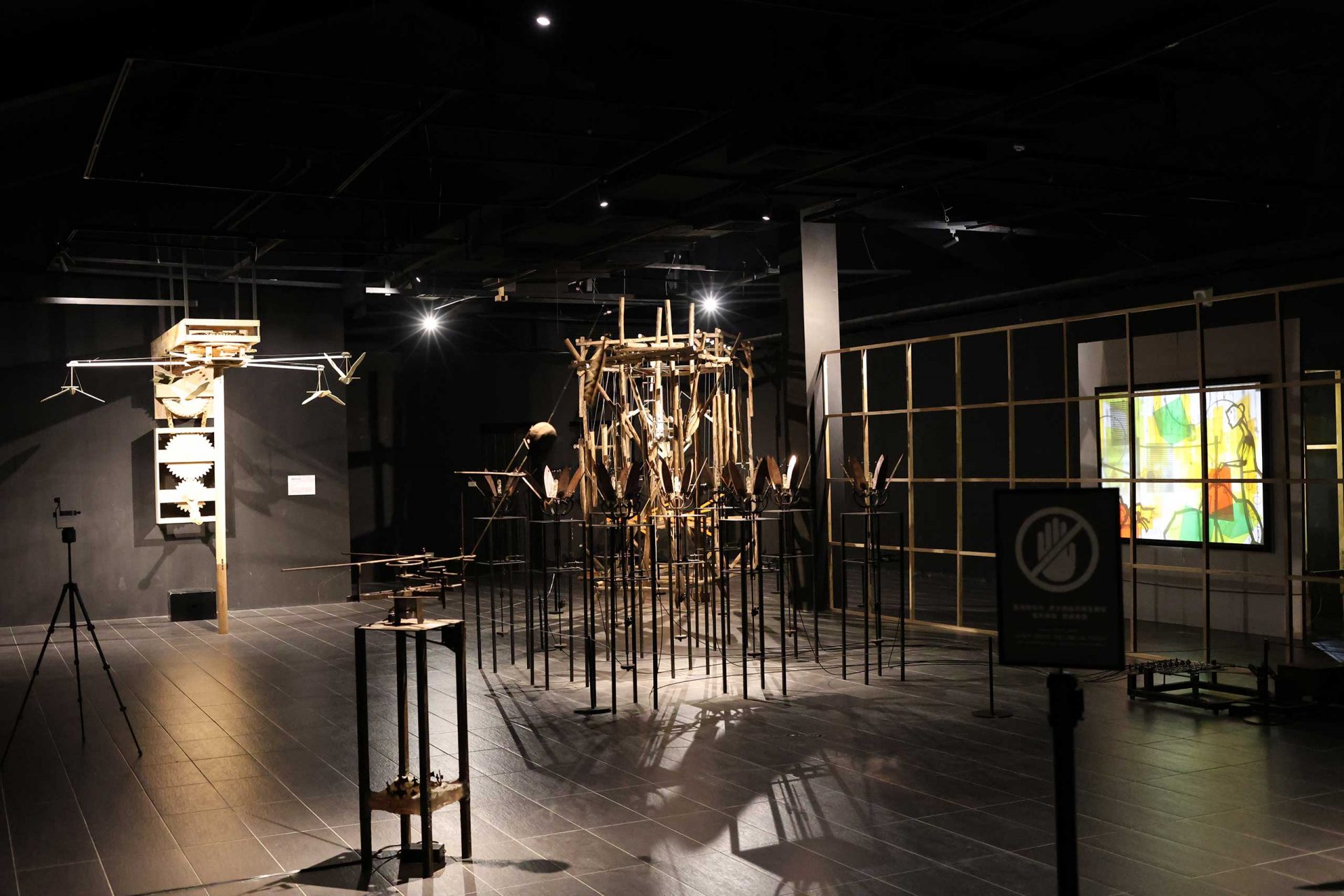 《正在動》朱威龍 & 雷恩 動力藝術雙人聯展